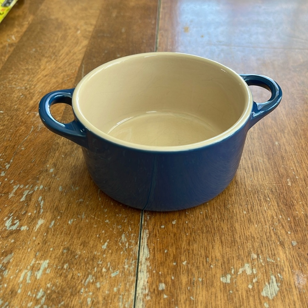 Le Creuset mini round cocotte marine no cover